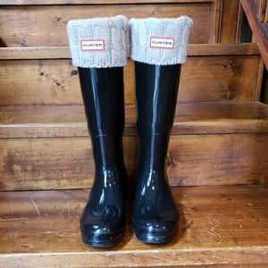 Hunter tall original gloss boots with socks